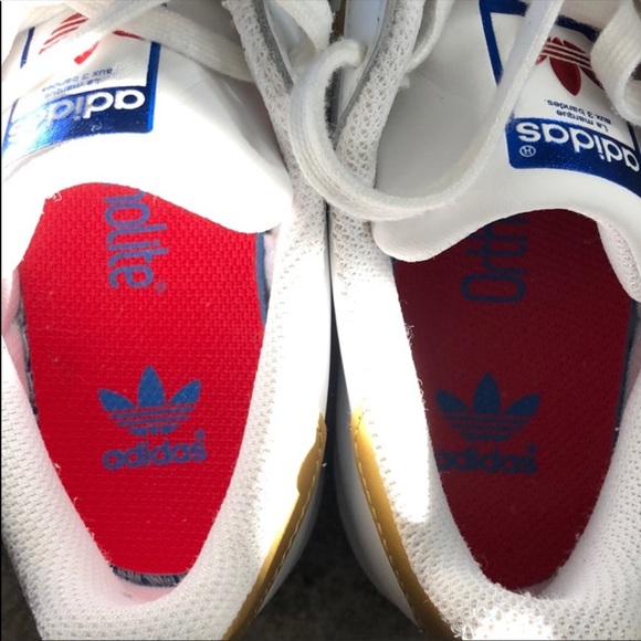 Addidas shoes - Picture 2 of 6